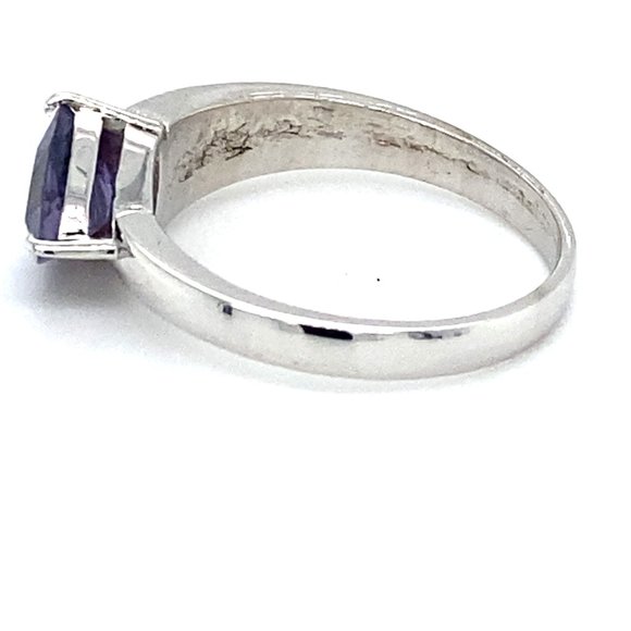 Color Change Sapphire 1.30ct Solid 18K Gold Ring - Picture 7 of 9